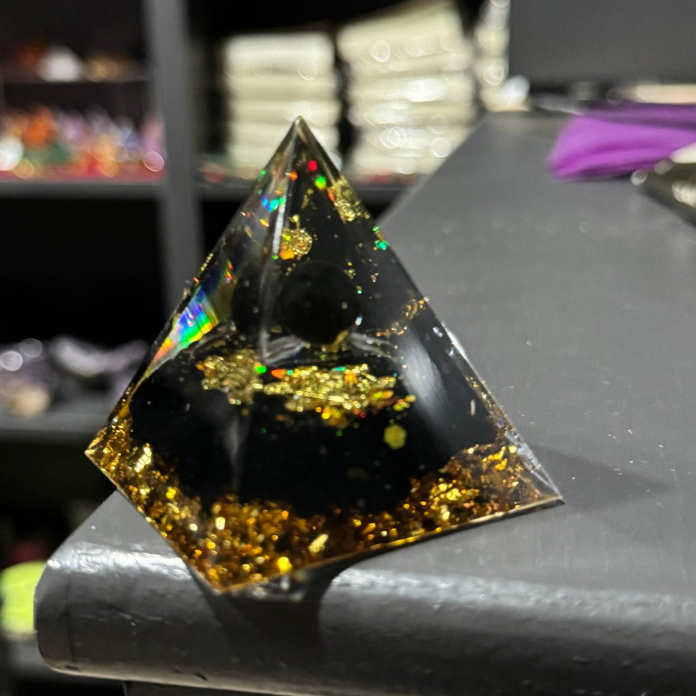 Orgonīts - piramīda B004